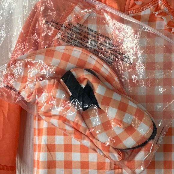 IZOD Gingham Print 3 Piece Rashguard Set - Baby Girl 12 Months - Picture 5 of 11
